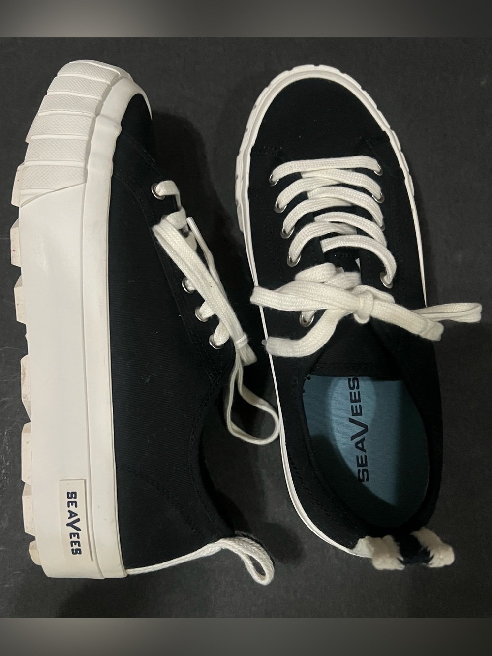 SeaVees Womens Melrose Lug Platform Black/White Size 8
